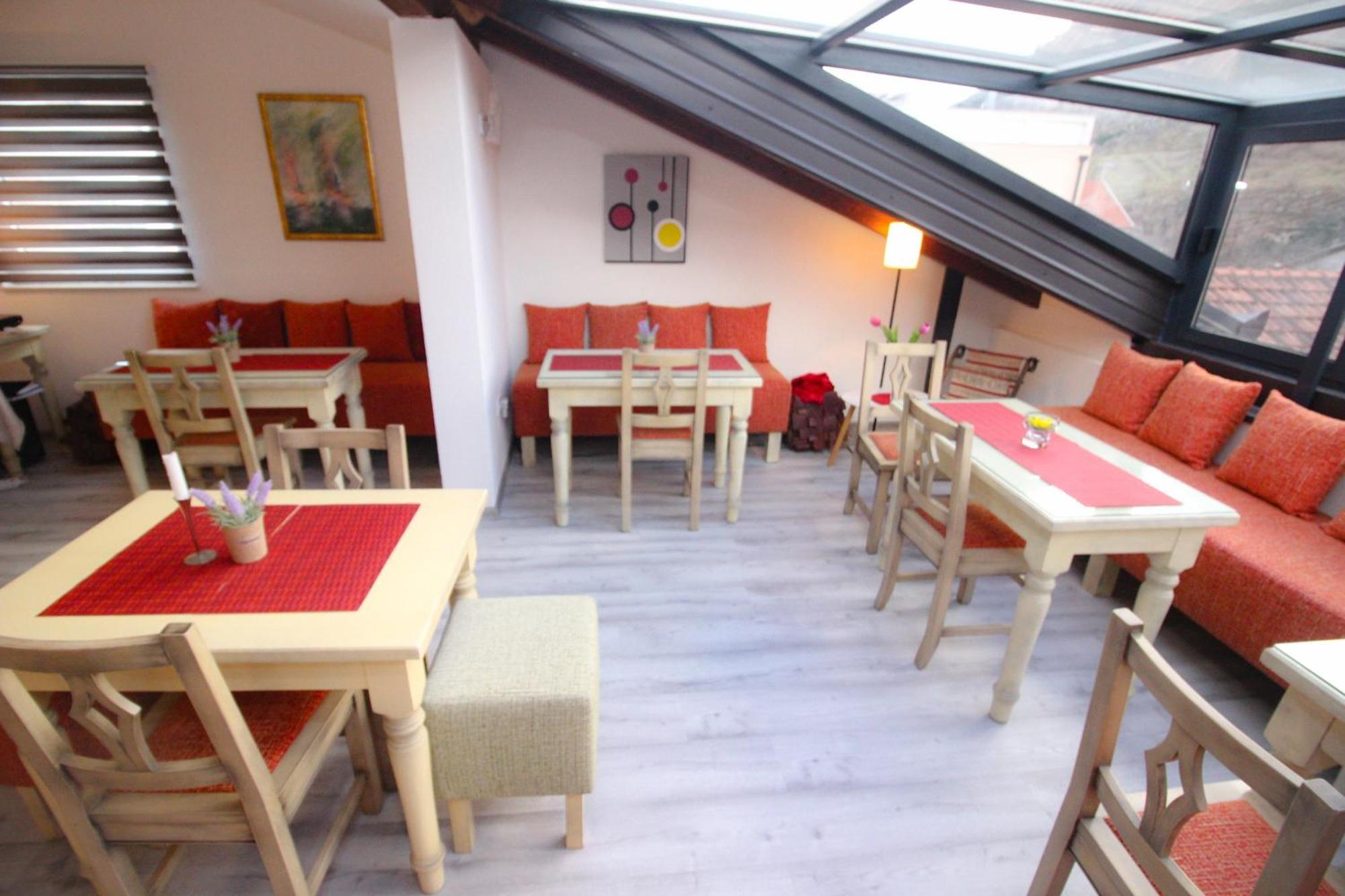 Villa Deny Mostar - With Free Parking Ngoại thất bức ảnh