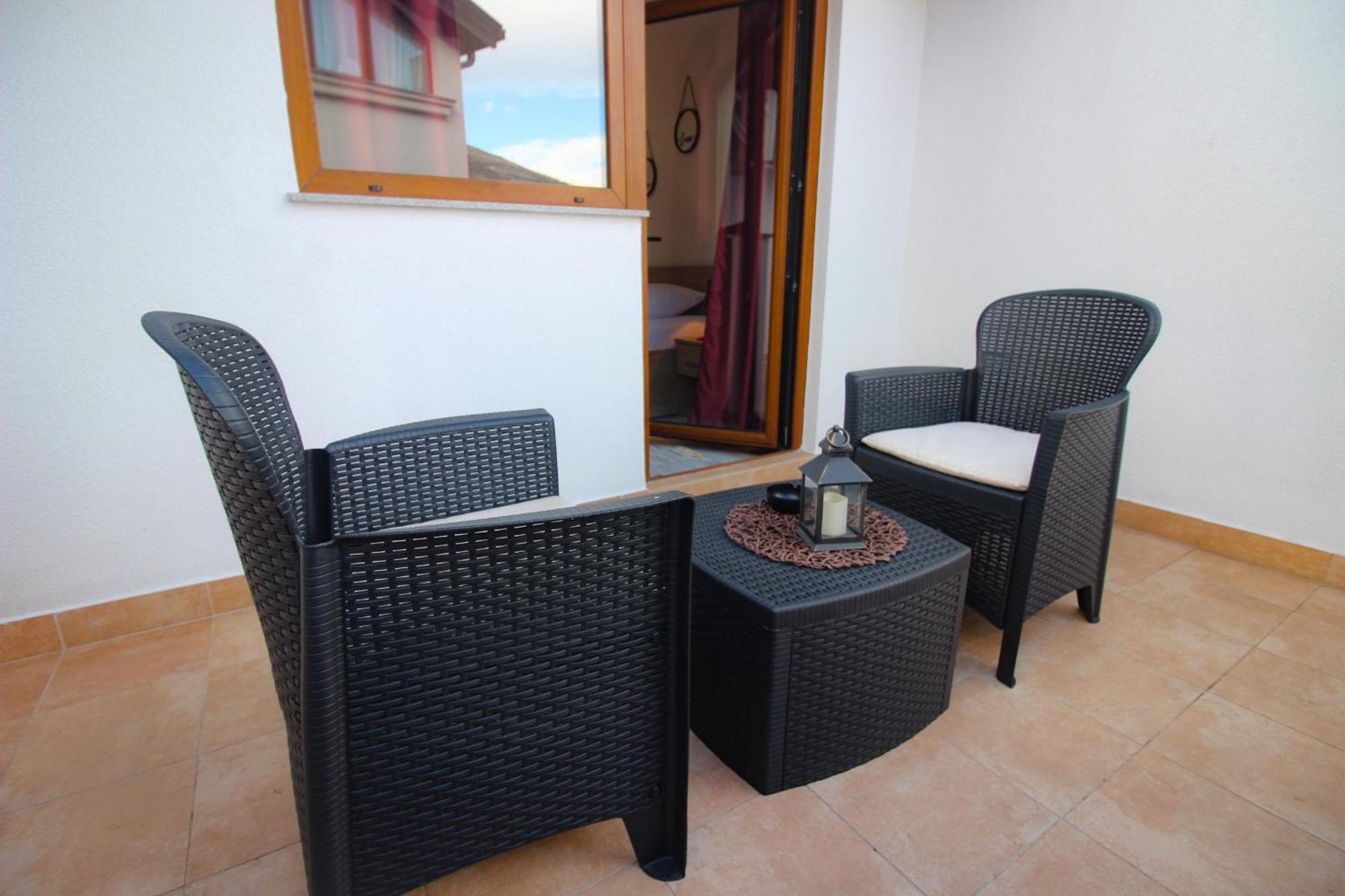Villa Deny Mostar - With Free Parking Ngoại thất bức ảnh